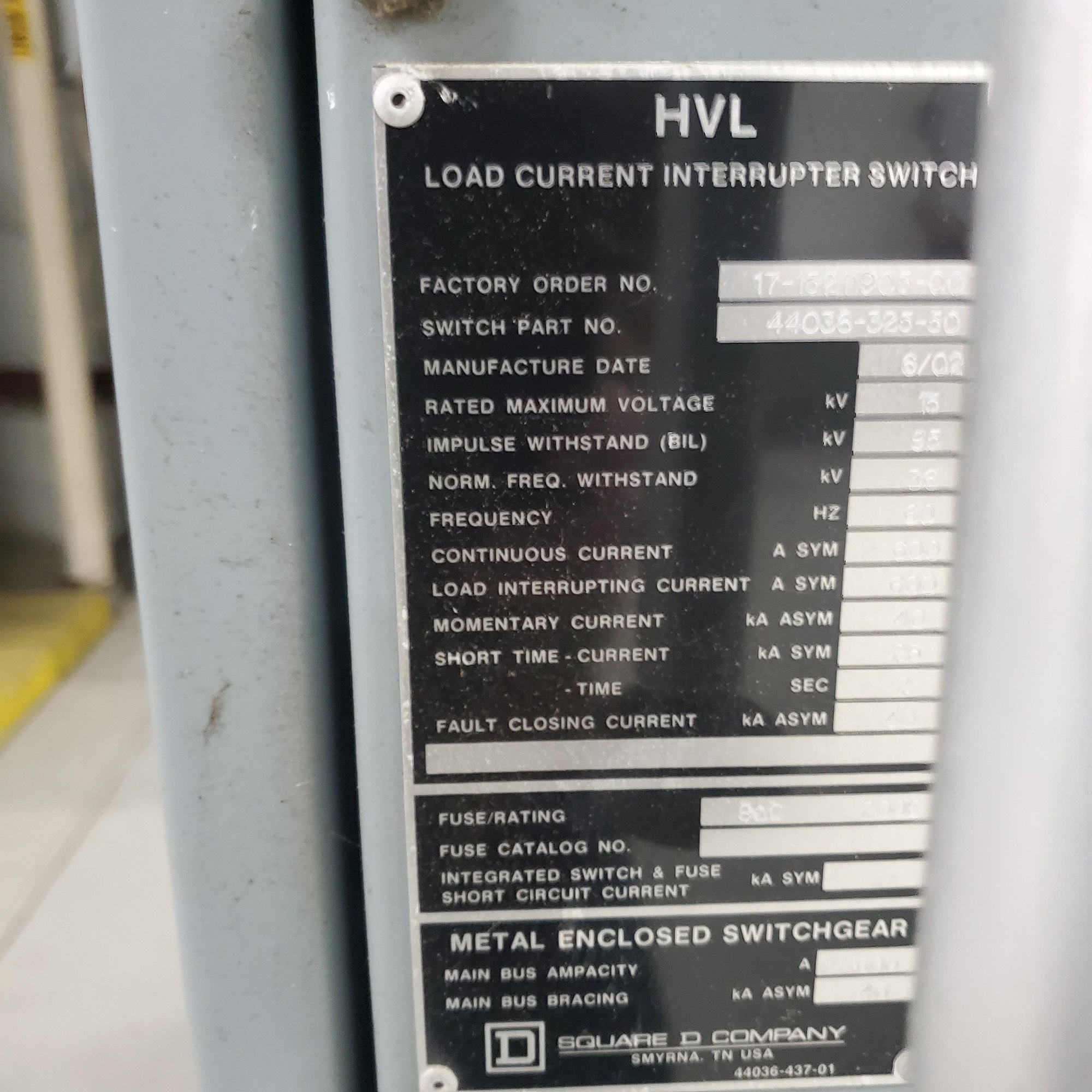 Square D 2500 KVA, 13800 Delta, 480Y/277 3 Ph 60 Hz power cast Transformer